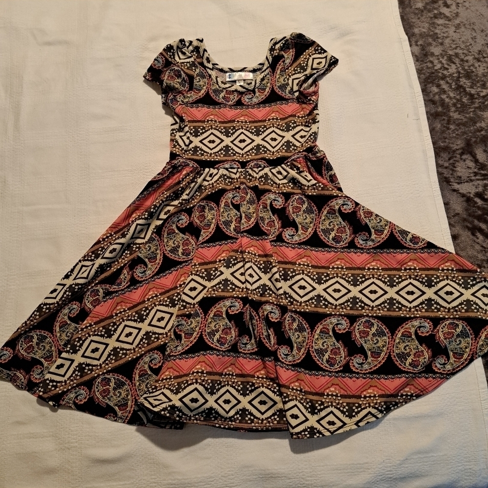 Dot Dot Smile girls size 5/6 dress